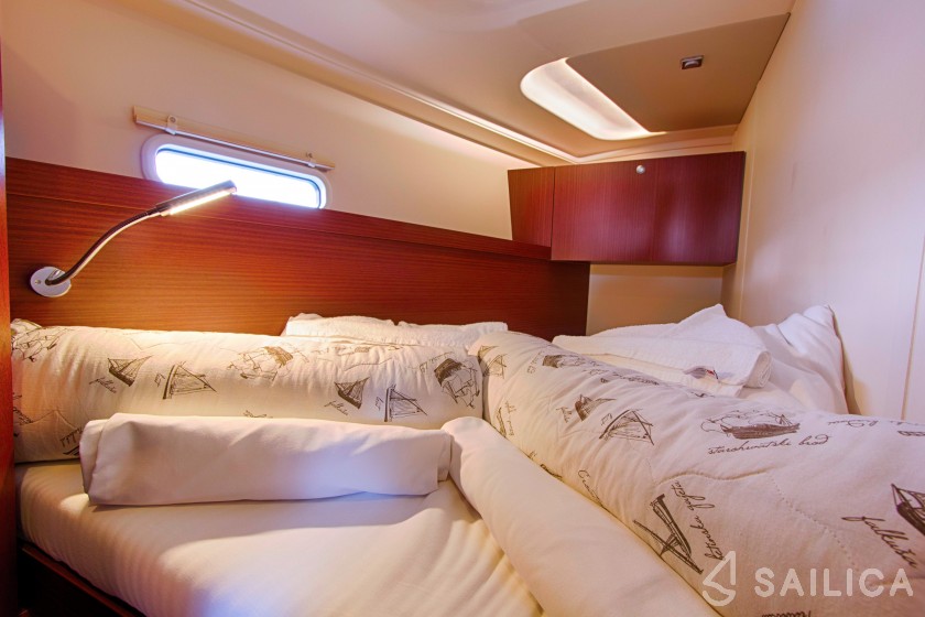 Hanse 455 - Yacht Charter Sailica