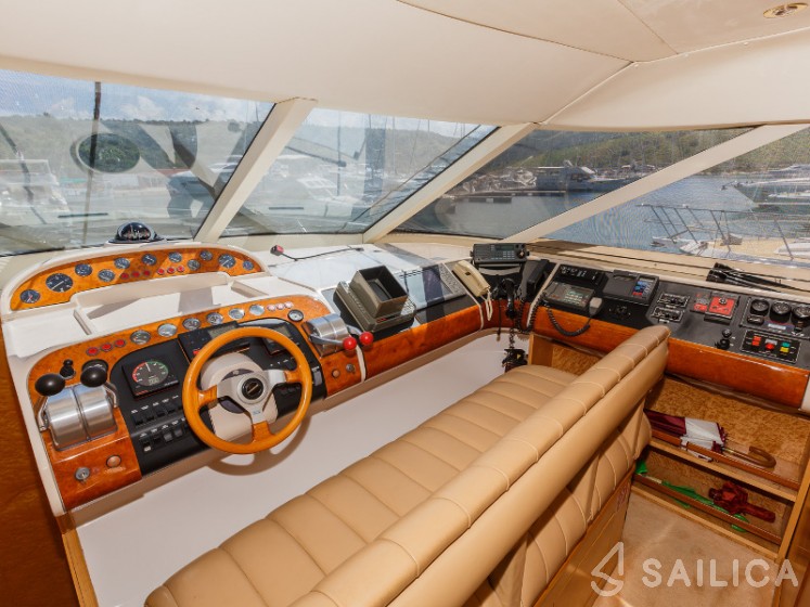 Fairline Squadron 65 - Yacht Charter Sailica