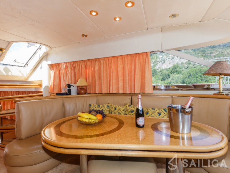 Fairline Squadron 65 - Yacht Charter Sailica