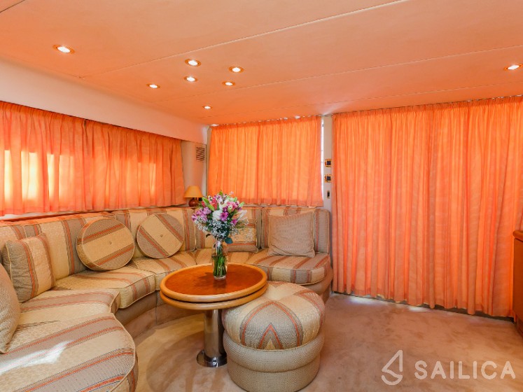 Fairline Squadron 65 - Yacht Charter Sailica
