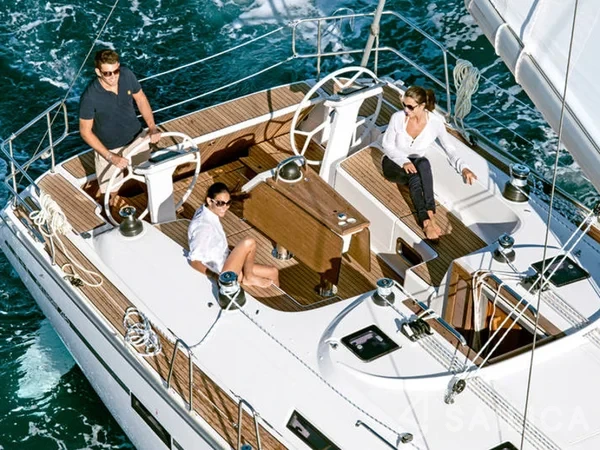 Bavaria 46 Cruiser - Yacht Charter Sailica