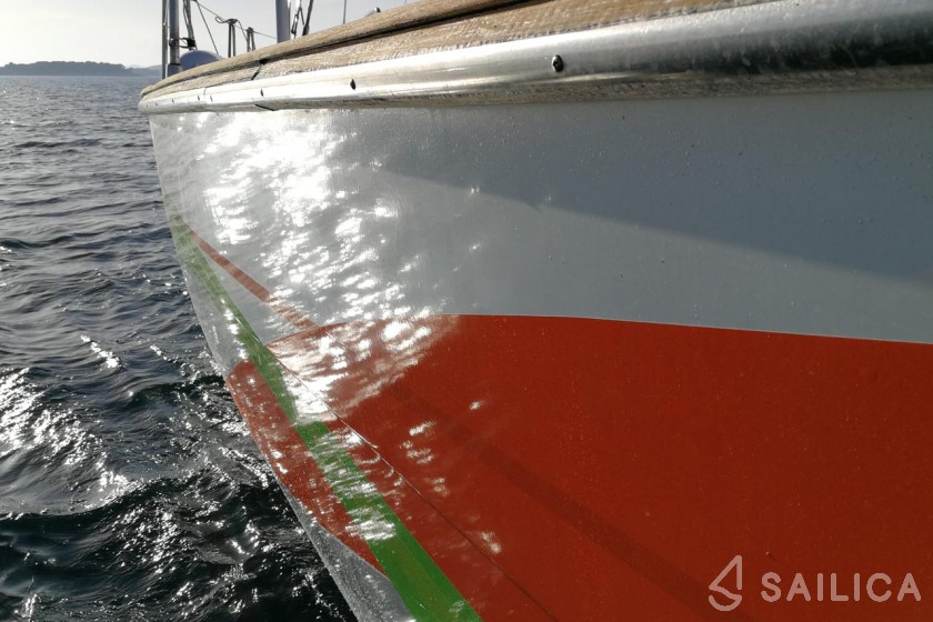 Bavaria 44 - Yacht Charter Sailica
