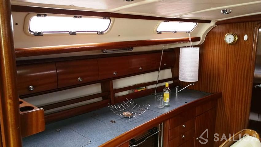 Bavaria 44 - Yacht Charter Sailica