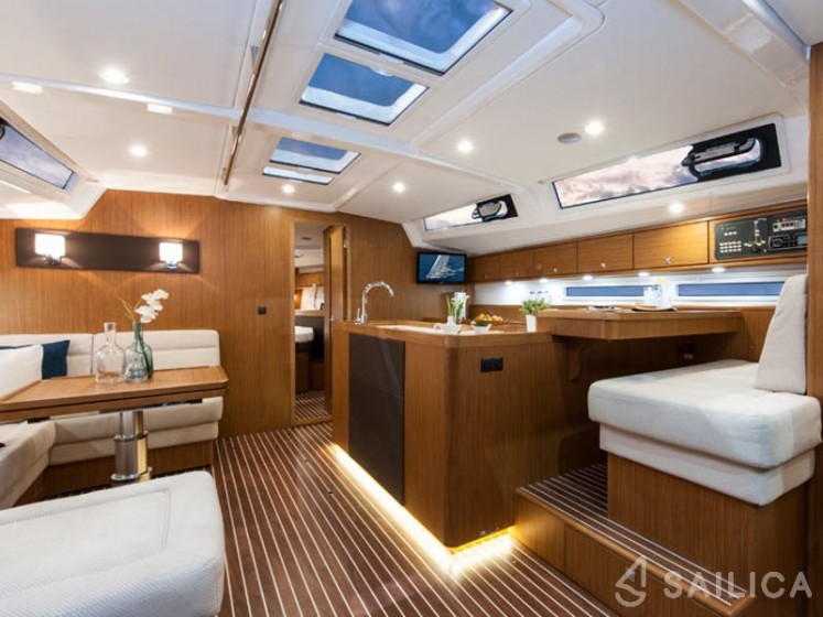 Bavaria 56 - Yacht Charter Sailica