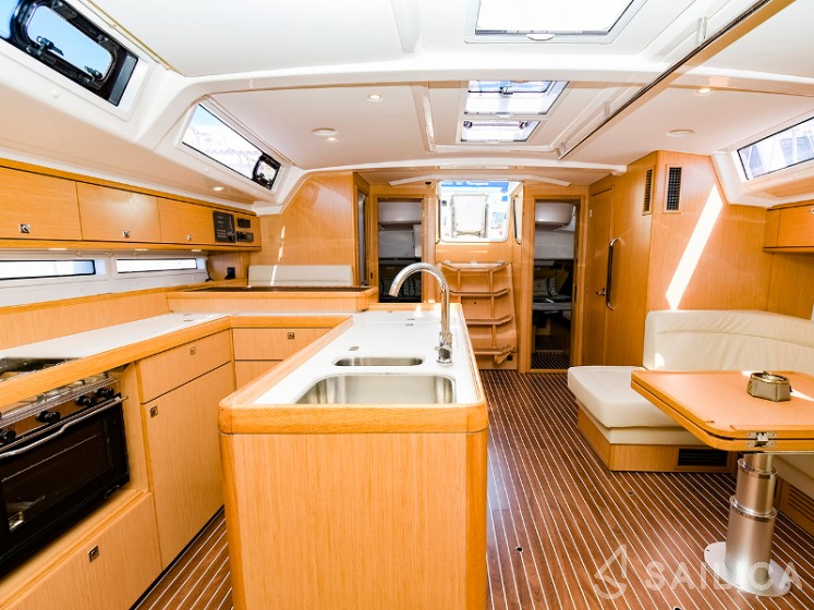 Bavaria 56 - Yacht Charter Sailica