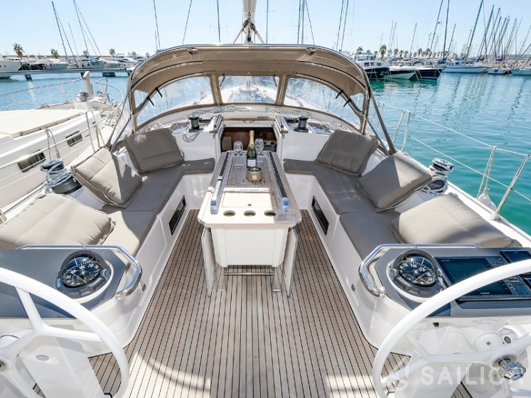 Bavaria 56 - Yacht Charter Sailica
