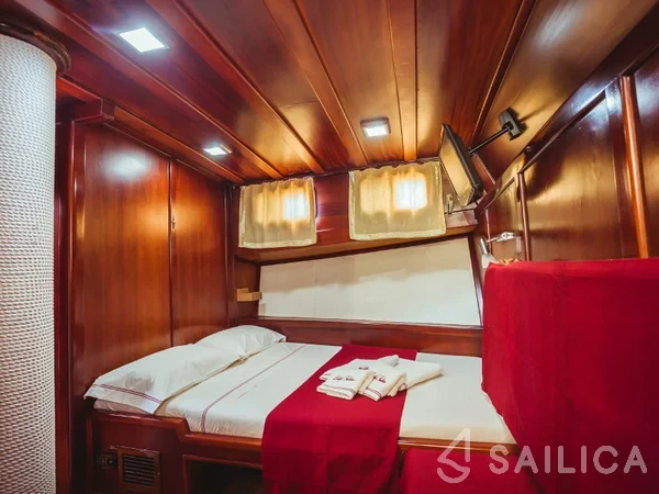Gulet - Yacht Charter Sailica