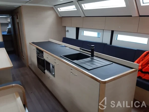 D&D Kufner 50 - Yacht Charter Sailica