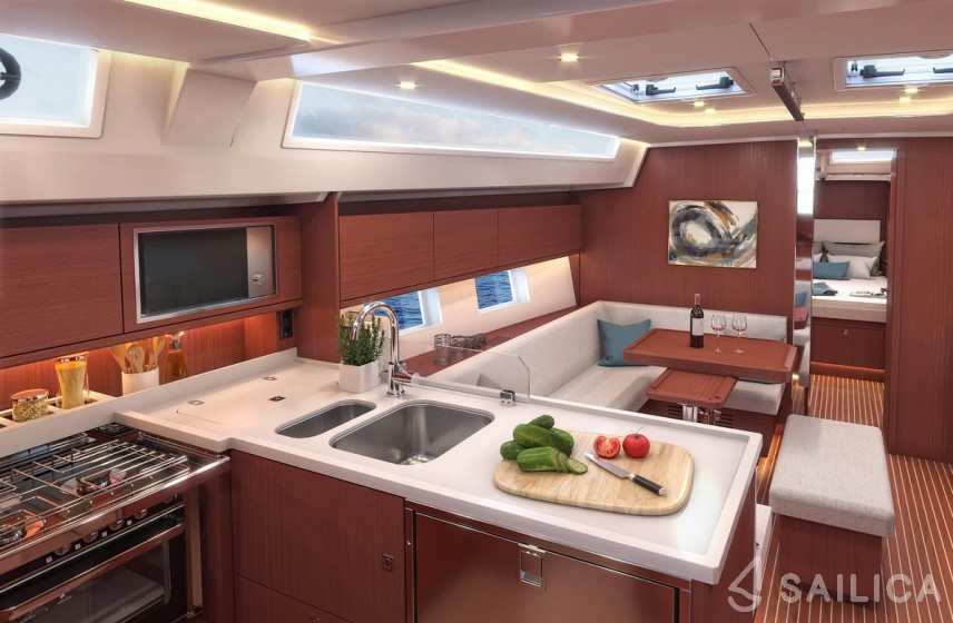 Bavaria Cruiser 45 - Yacht Charter Sailica