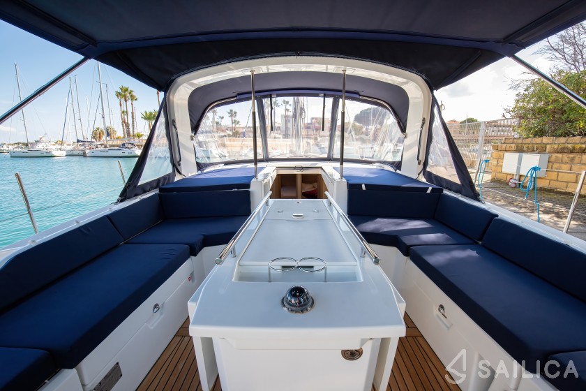 Oceanis 46.1 - Yacht Charter Sailica