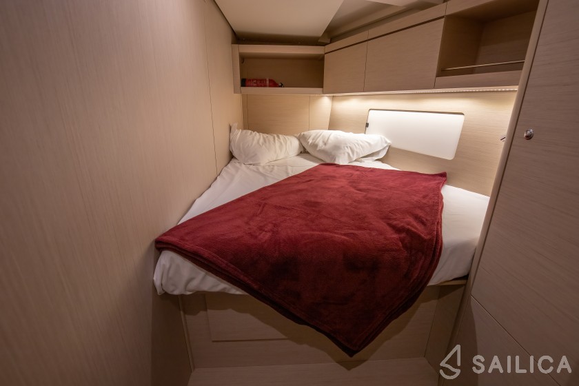Oceanis 46.1 - Yacht Charter Sailica