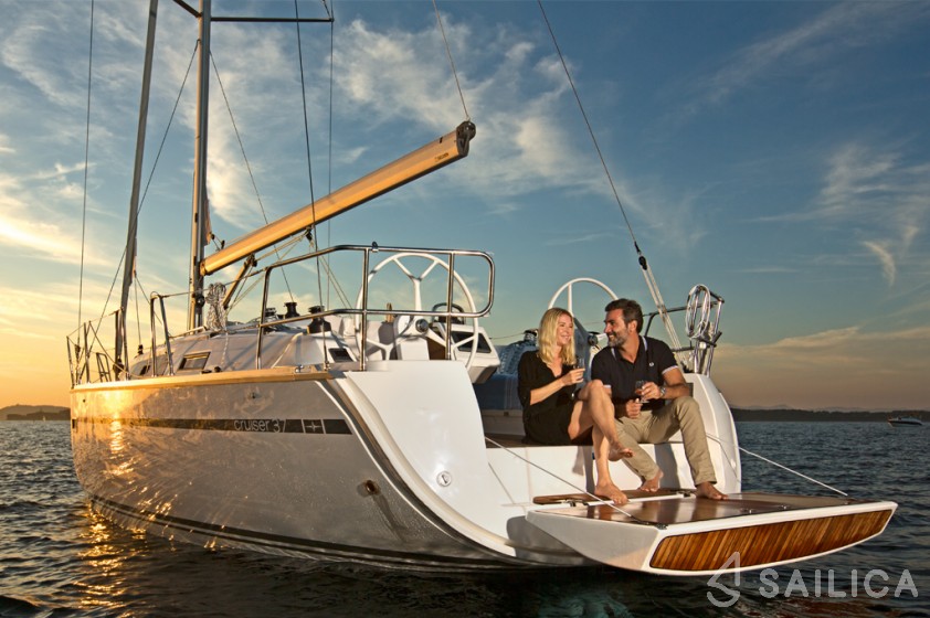 Bavaria Cruiser 37 - Yacht Charter Sailica
