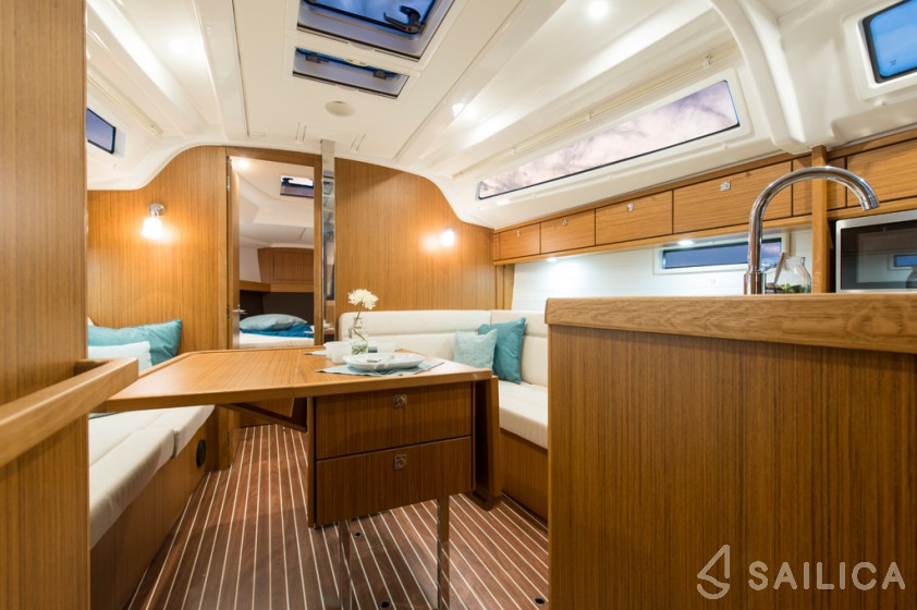 Bavaria Cruiser 37 - Yacht Charter Sailica