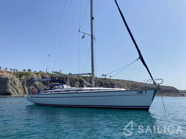 Bavaria 44 - Yacht Charter Sailica