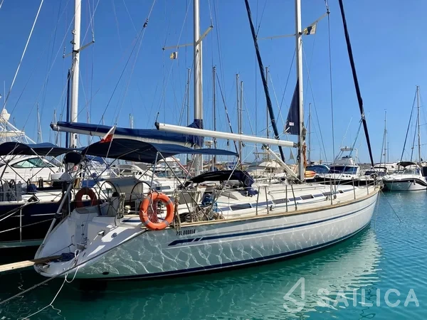 Bavaria 44 - Yacht Charter Sailica