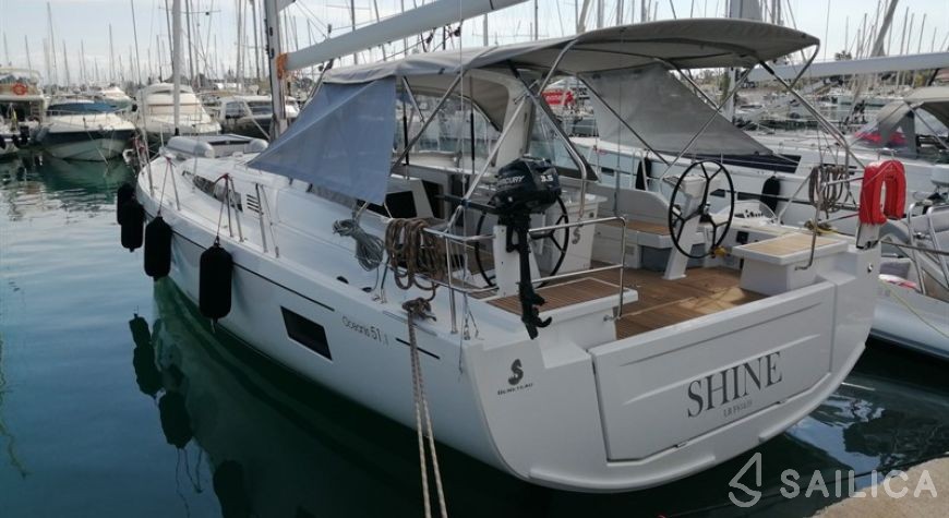 Oceanis 51.1 - Yacht Charter Sailica