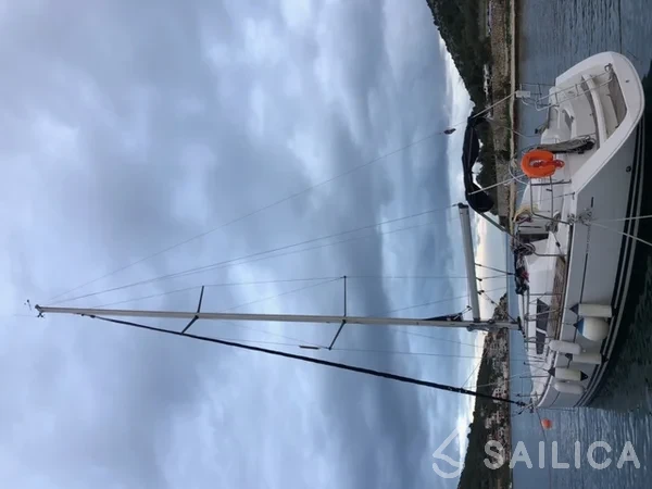 Sun Odyssey 36i - Yacht Charter Sailica