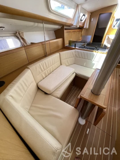 Sun Odyssey 36i - Yacht Charter Sailica