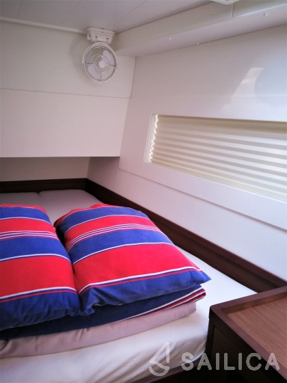 Lagoon 40 - Yacht Charter Sailica