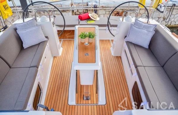 Dufour 460 GL - Yacht Charter Sailica