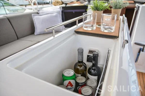 Dufour 460 GL - Yacht Charter Sailica