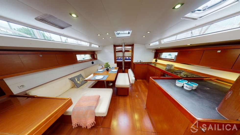 Oceanis 48 - Yacht Charter Sailica