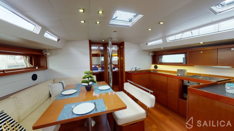 Oceanis 48 - Yacht Charter Sailica