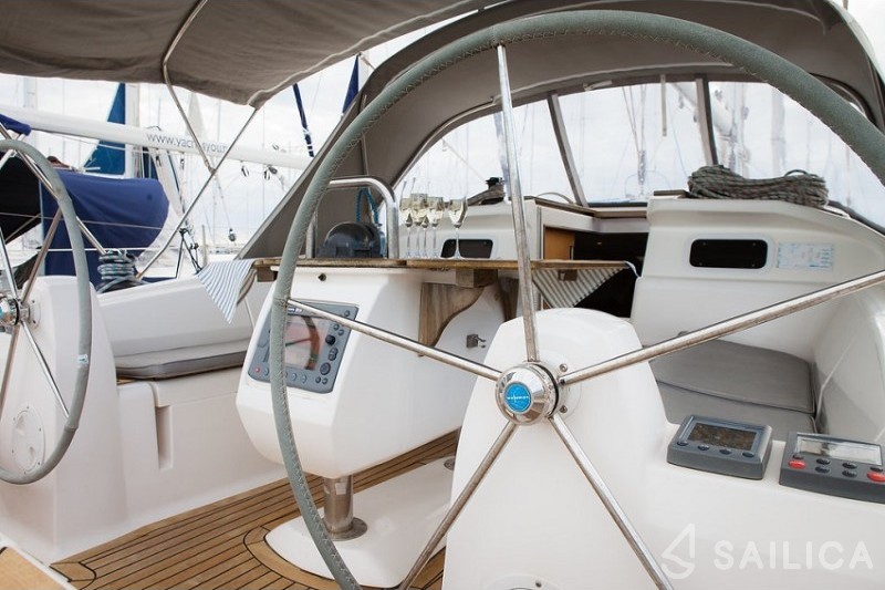 Elan 434 Impression - Yacht Charter Sailica