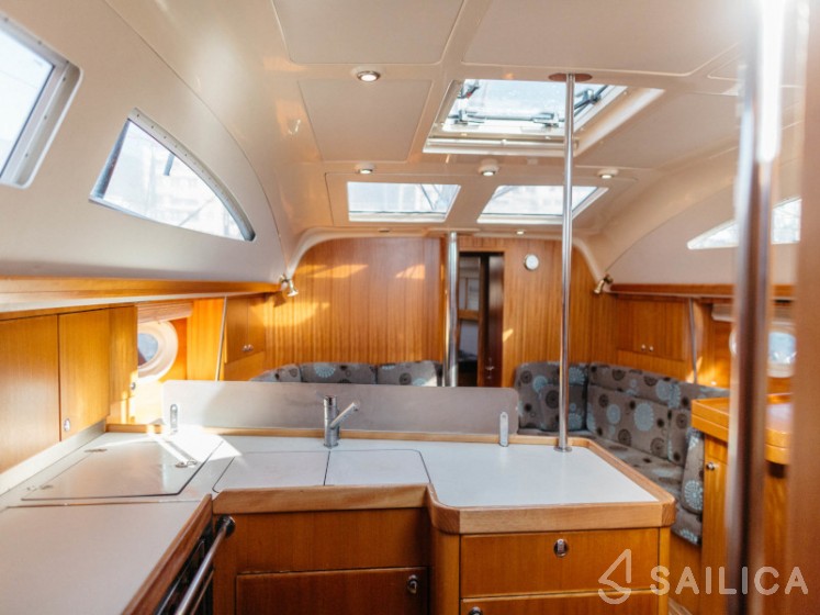 Elan 434 Impression - Yacht Charter Sailica