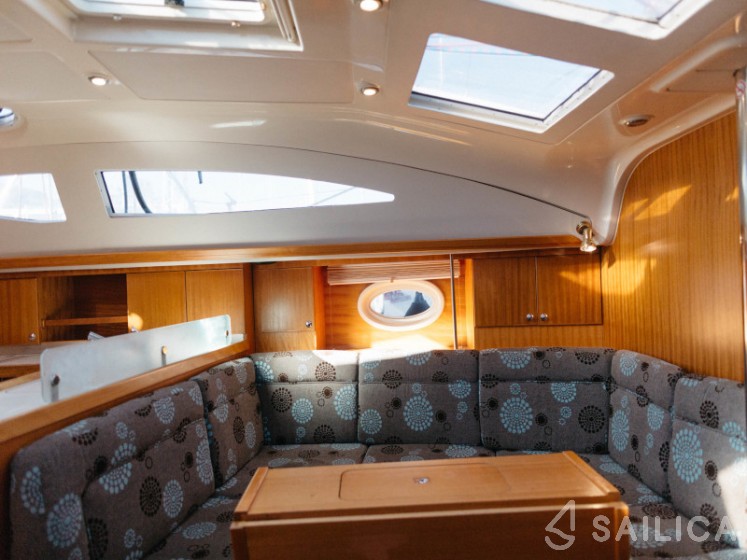 Elan 434 Impression - Yacht Charter Sailica