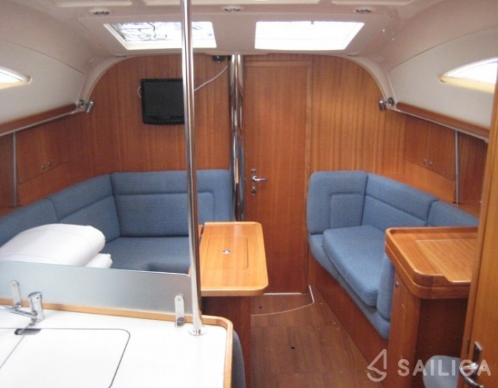 Elan 434 Impression - Yacht Charter Sailica
