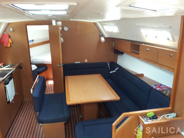 Bavaria 40 Cruiser S - Yacht Charter Sailica
