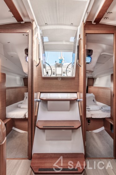 Sun Odyssey 349 - Yacht Charter Sailica