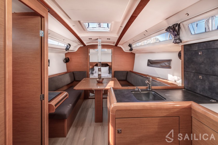 Sun Odyssey 349 - Yacht Charter Sailica