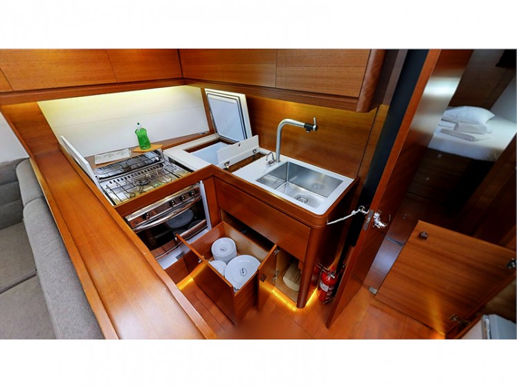 Dufour 512 Grand Large - Yacht Charter Sailica