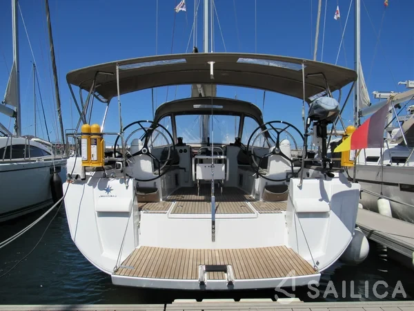Sun Odyssey 479 - Yacht Charter Sailica