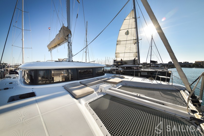 Lagoon 46  - Yacht Charter Sailica