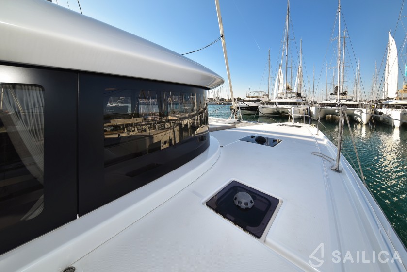 Lagoon 46  - Yacht Charter Sailica