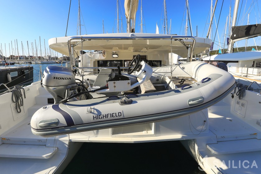 Lagoon 46  - Yacht Charter Sailica