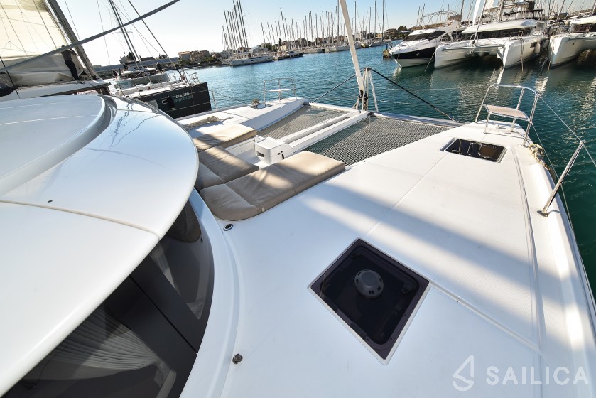 Lagoon 46  - Yacht Charter Sailica