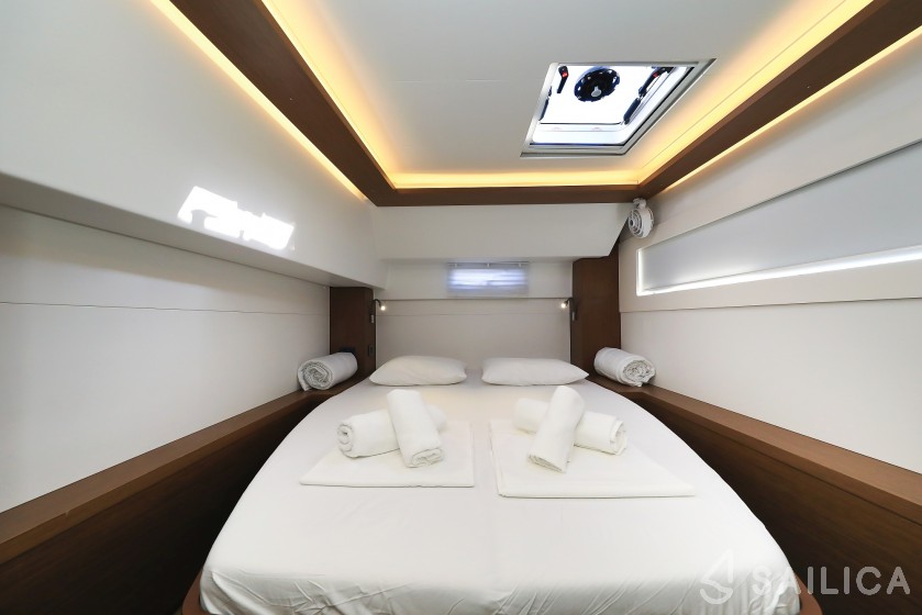 Lagoon 46  - Yacht Charter Sailica