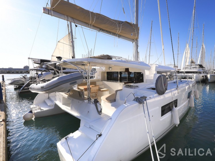 Lagoon 46  - Yacht Charter Sailica
