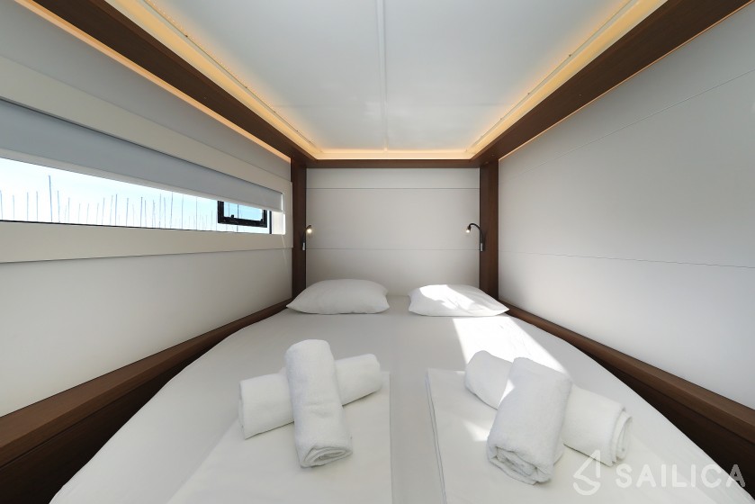 Lagoon 46  - Yacht Charter Sailica
