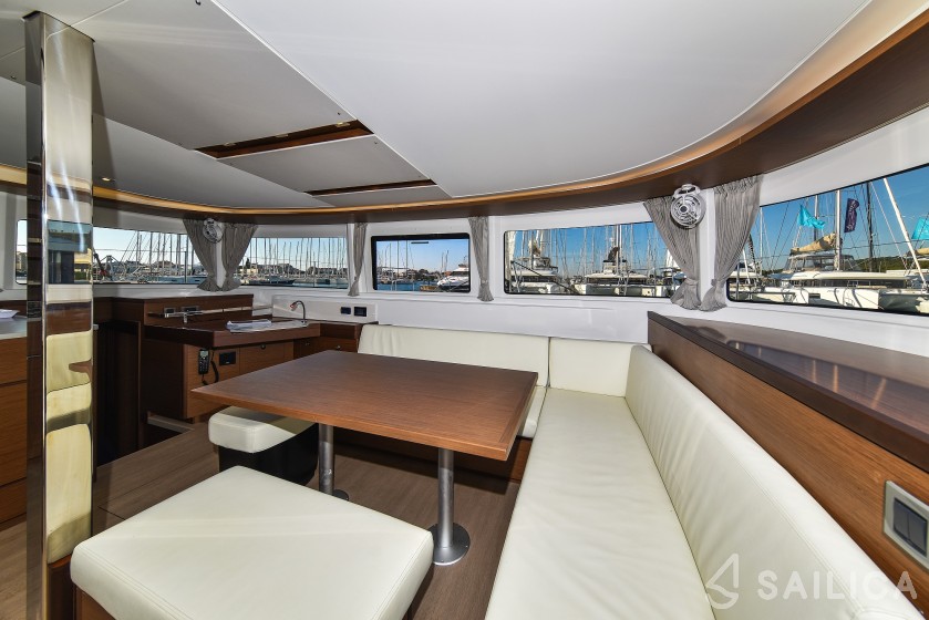 Lagoon 46  - Yacht Charter Sailica