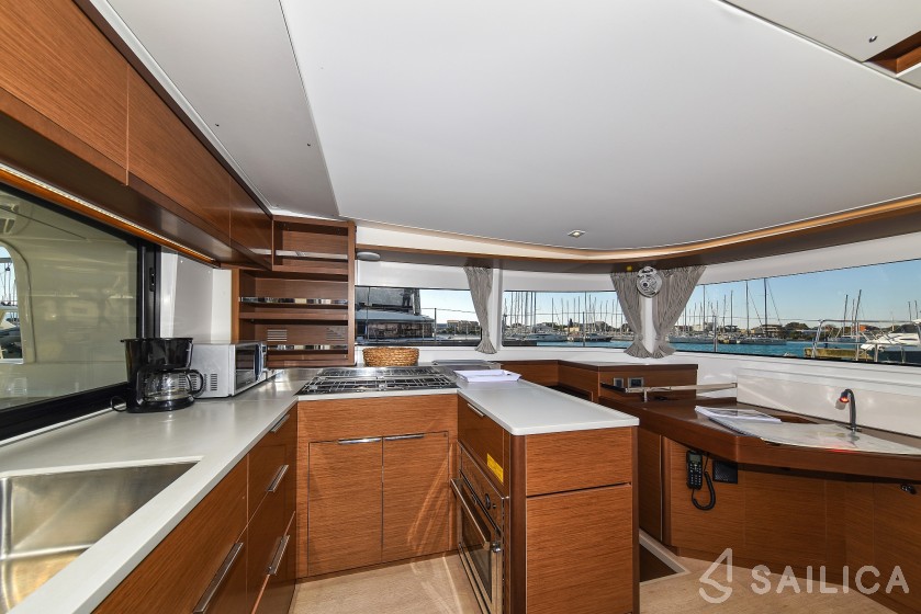 Lagoon 46  - Yacht Charter Sailica