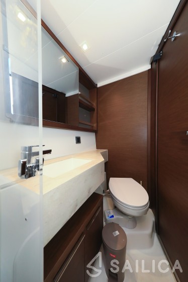 Lagoon 46  - Yacht Charter Sailica