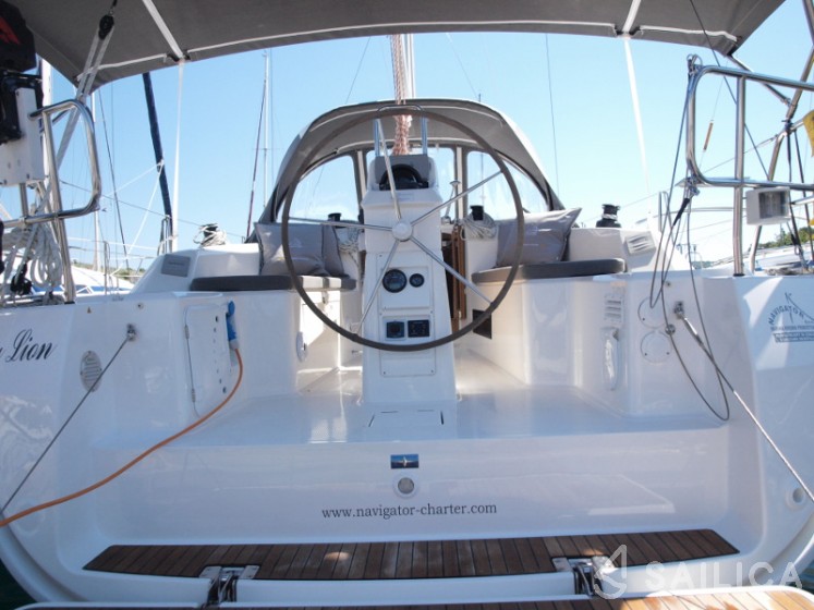 Bavaria 33 Cruiser - Yacht Charter Sailica