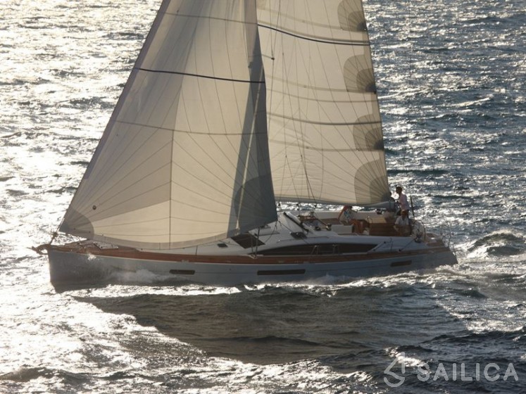 Jeanneau 53 - Yacht Charter Sailica