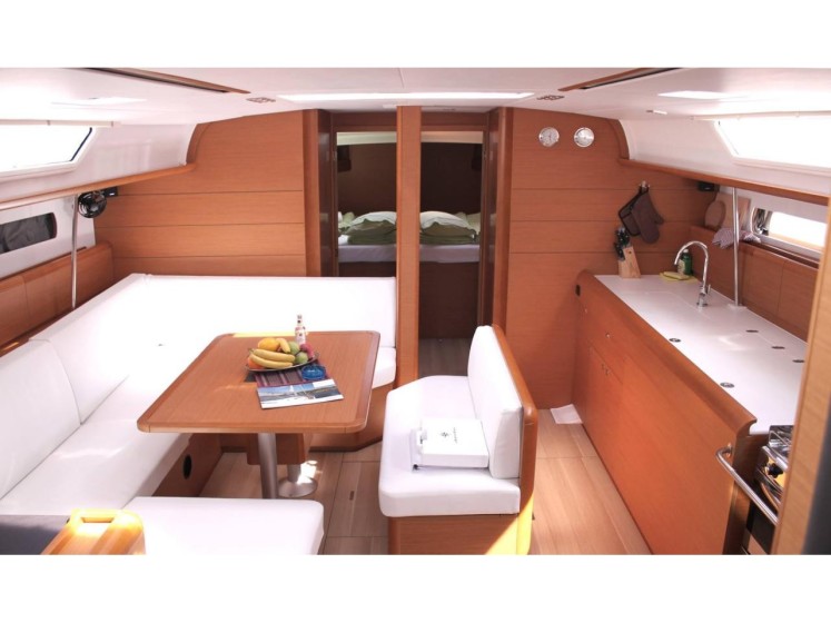 Sun Odyssey 479 - Yacht Charter Sailica