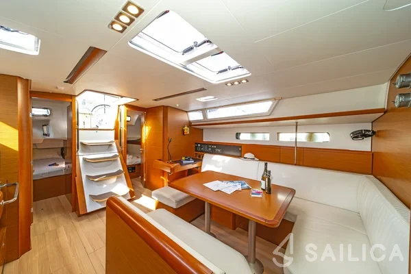 Sun Odyssey 479 - Yacht Charter Sailica